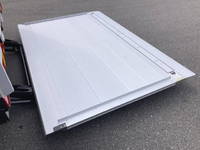 三菱ふそうファイターアルミウイング中型（4t）[写真10]