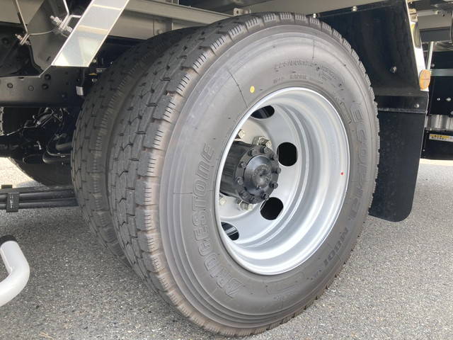 三菱ふそうファイターアルミウイング中型（4t）[写真16]