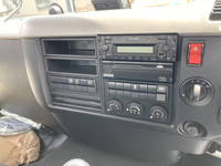 三菱ふそうファイターアルミウイング中型（4t）[写真23]