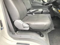 日野デュトロアルミバン小型（2t・3t）[写真20]