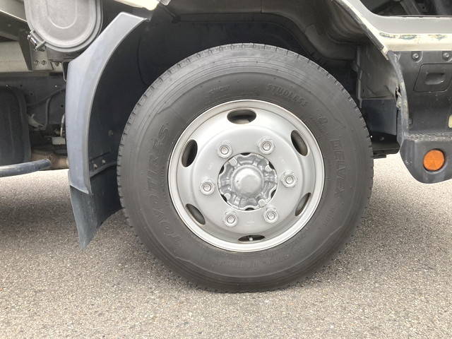 日野デュトロアルミバン小型（2t・3t）[写真20]