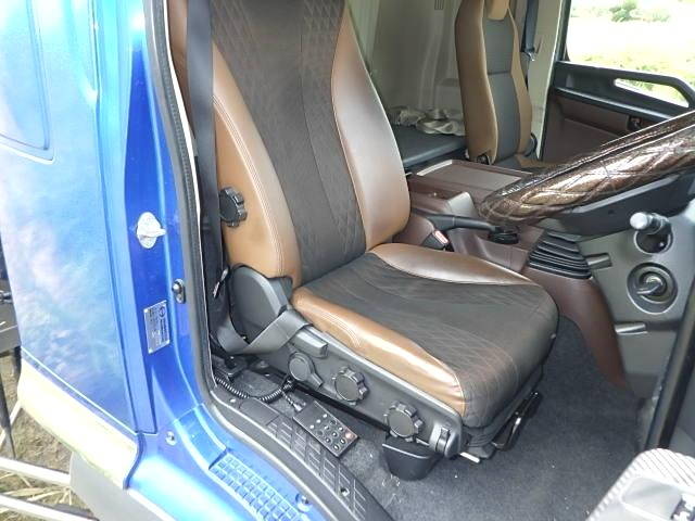 日野レンジャー冷凍車（冷蔵車）増トン（6t・8t）[写真24]