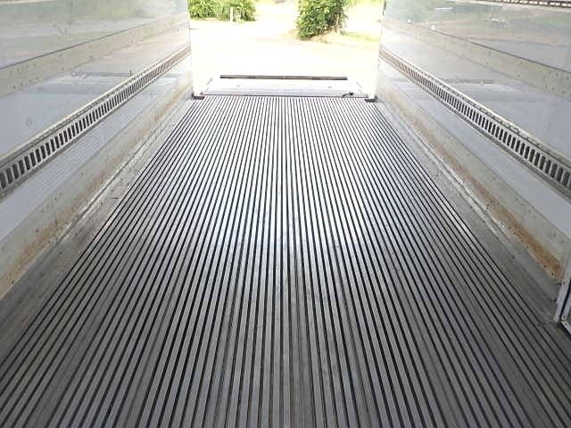 日野レンジャー冷凍車（冷蔵車）増トン（6t・8t）[写真08]