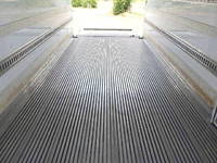 日野レンジャー冷凍車（冷蔵車）増トン（6t・8t）[写真08]