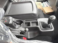 三菱ふそうファイターアルミウイング中型（4t）[写真14]