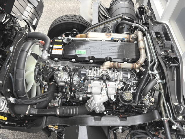 三菱ふそうファイターアルミウイング中型（4t）[写真19]