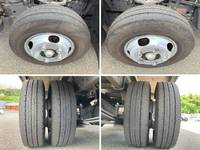 いすゞエルフ冷凍車（冷蔵車）小型（2t・3t）[写真23]