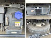 いすゞエルフ冷凍車（冷蔵車）小型（2t・3t）[写真24]