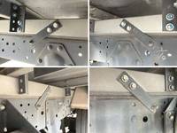 いすゞエルフ冷凍車（冷蔵車）小型（2t・3t）[写真25]