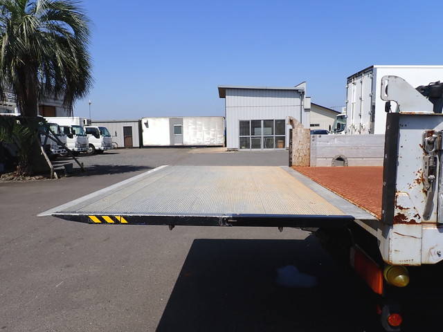 日野デュトロアルミブロック小型（2t・3t）[写真11]