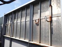 日野デュトロアルミブロック小型（2t・3t）[写真14]