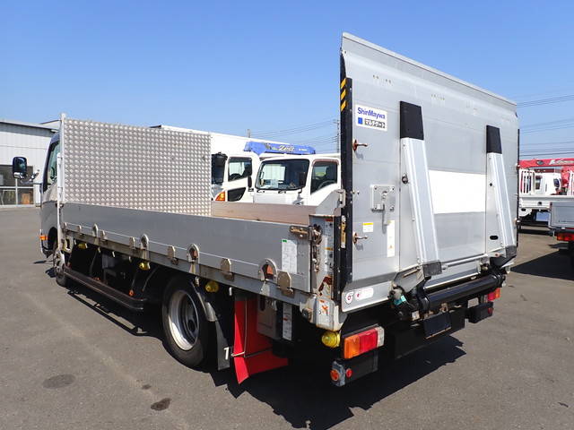 日野デュトロアルミブロック小型（2t・3t）[写真02]