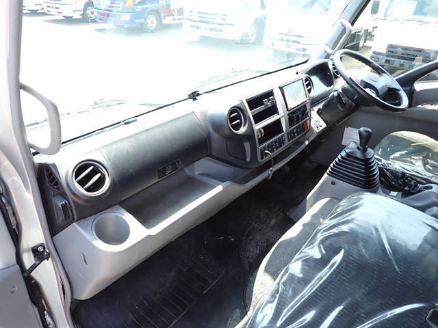 日野デュトロアルミブロック小型（2t・3t）[写真35]