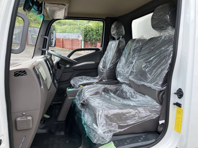 その他のメーカーその他の車種パネルバン小型（2t・3t）[写真32]
