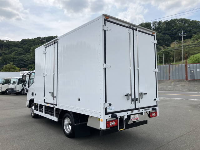 その他のメーカーその他の車種パネルバン小型（2t・3t）[写真04]