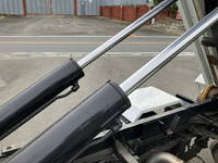 三菱ふそうキャンターコンテナ専用車小型（2t・3t）[写真18]