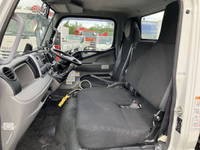 三菱ふそうキャンターコンテナ専用車小型（2t・3t）[写真29]