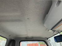 三菱ふそうキャンターコンテナ専用車小型（2t・3t）[写真33]