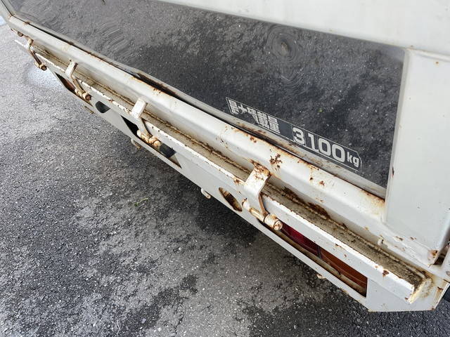 三菱ふそうキャンタークレーン5段小型（2t・3t）[写真11]