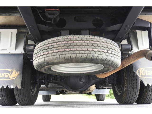 いすゞエルフパネルバン小型（2t・3t）[写真10]