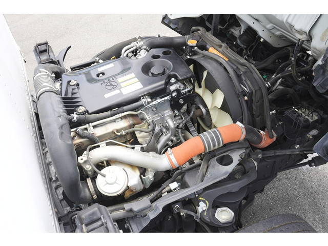 いすゞエルフパネルバン小型（2t・3t）[写真18]