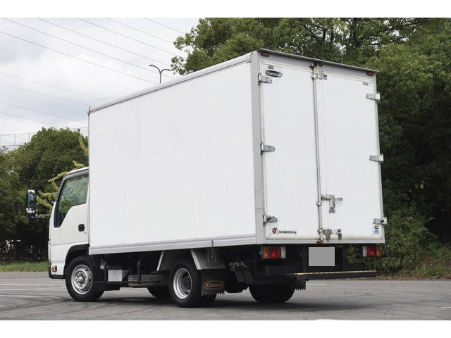 いすゞエルフパネルバン小型（2t・3t）[写真02]