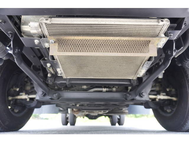 いすゞエルフパネルバン小型（2t・3t）[写真21]