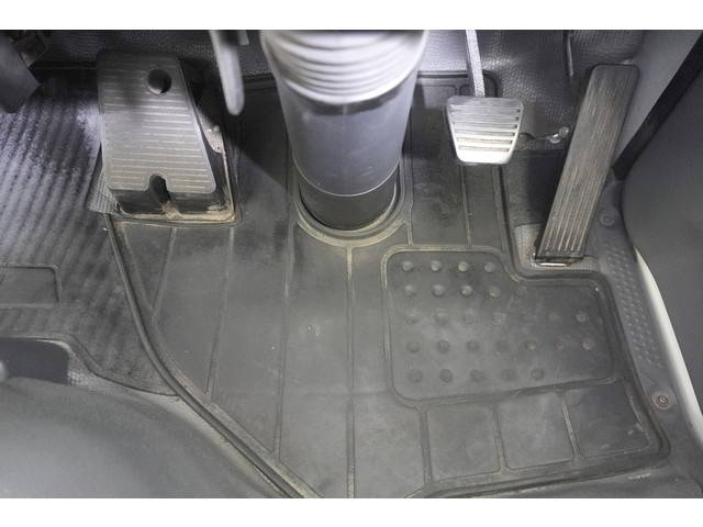 いすゞエルフパネルバン小型（2t・3t）[写真34]