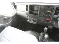 いすゞエルフパネルバン小型（2t・3t）[写真36]