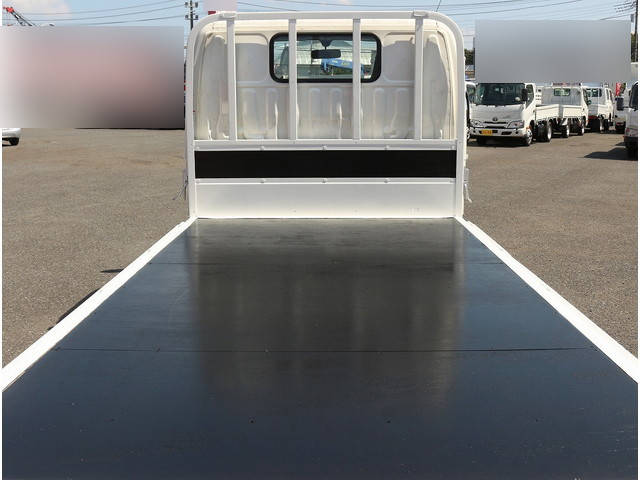日野デュトロ平ボディ小型（2t・3t）[写真14]