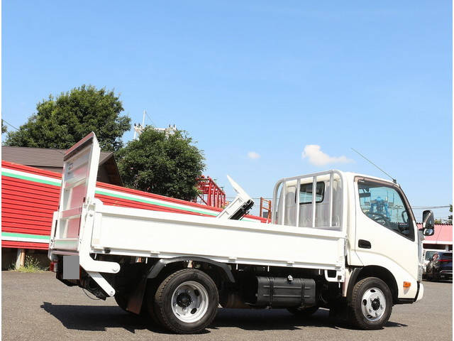 日野デュトロ平ボディ小型（2t・3t）[写真04]