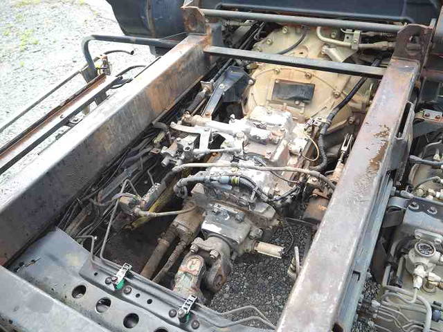 いすゞフォワードセーフティローダー増トン（6t・8t）[写真17]