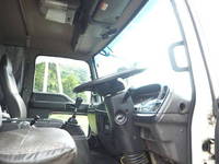 いすゞフォワードセーフティローダー増トン（6t・8t）[写真35]