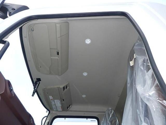 日野レンジャーパッカー車（塵芥車）中型（4t）[写真23]