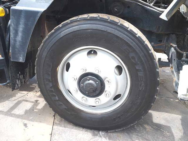 三菱ふそうスーパーグレートコンテナ専用車大型（10t）[写真11]