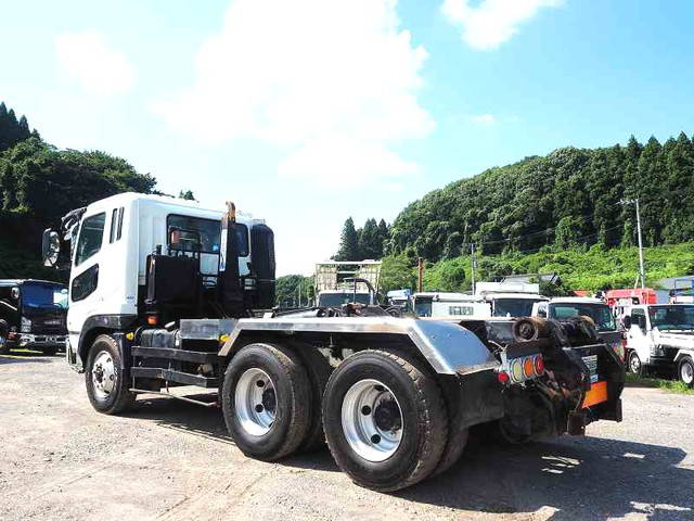 三菱ふそうスーパーグレートコンテナ専用車大型（10t）[写真02]