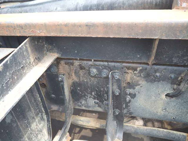 三菱ふそうスーパーグレートコンテナ専用車大型（10t）[写真23]