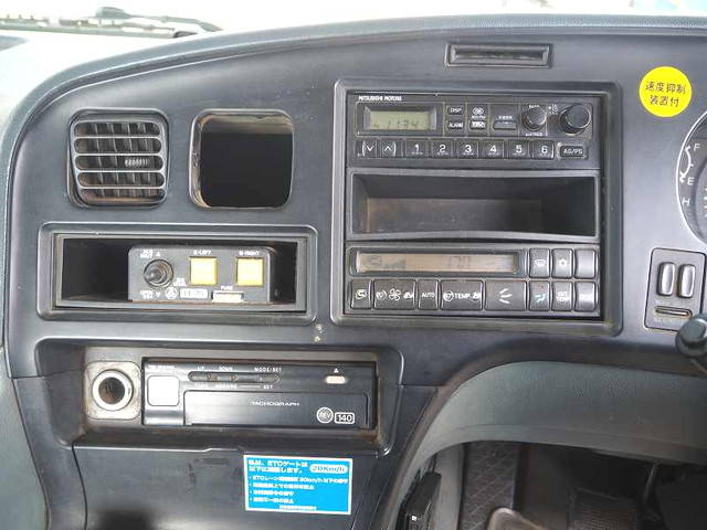 三菱ふそうスーパーグレートコンテナ専用車大型（10t）[写真37]