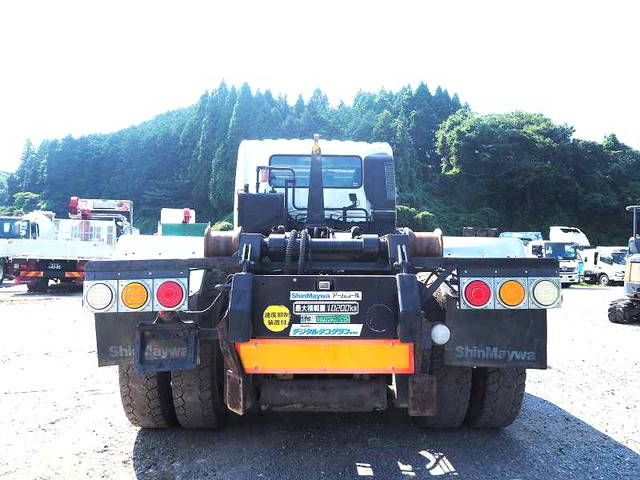 三菱ふそうスーパーグレートコンテナ専用車大型（10t）[写真06]