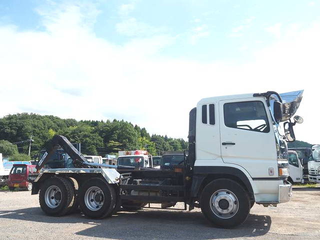 三菱ふそうスーパーグレートコンテナ専用車大型（10t）[写真07]