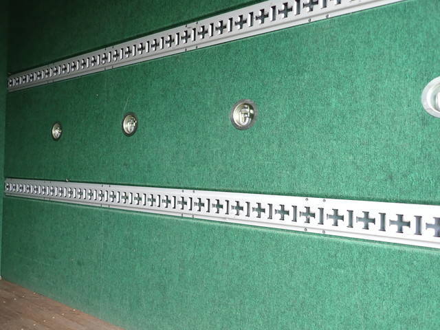 日野デュトロアルミバン小型（2t・3t）[写真15]