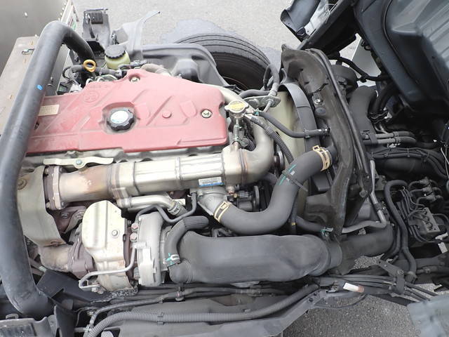 日野デュトロアルミバン小型（2t・3t）[写真30]