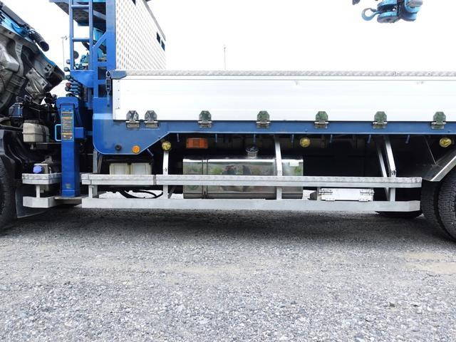 UDトラックスコンドルクレーン5段増トン（6t・8t）[写真19]