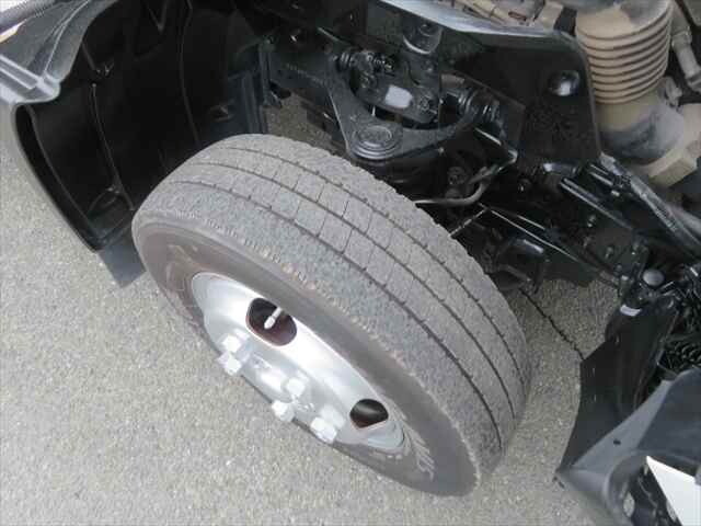 日野デュトロ平ボディ小型（2t・3t）[写真14]