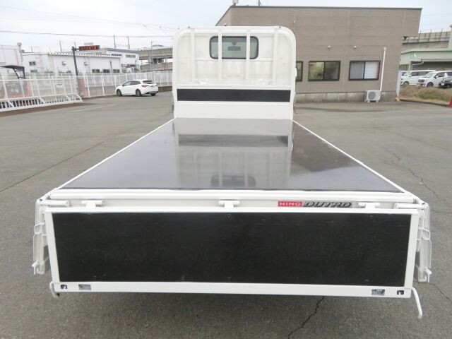 日野デュトロ平ボディ小型（2t・3t）[写真17]