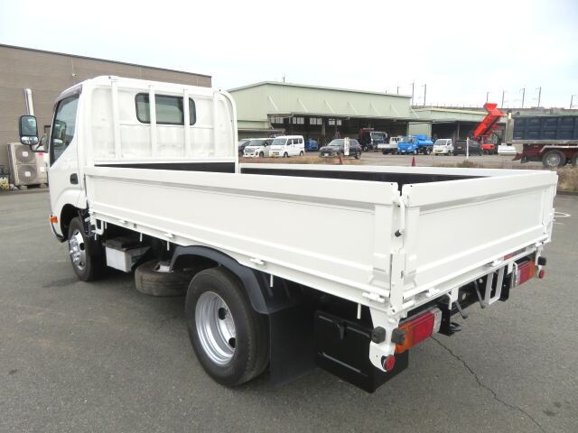 日野デュトロ平ボディ小型（2t・3t）[写真03]