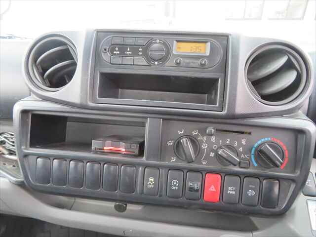 日野デュトロ平ボディ小型（2t・3t）[写真33]