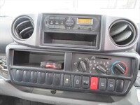 日野デュトロ平ボディ小型（2t・3t）[写真34]