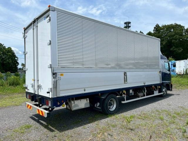 日野レンジャーアルミウイング中型（4t）[写真02]