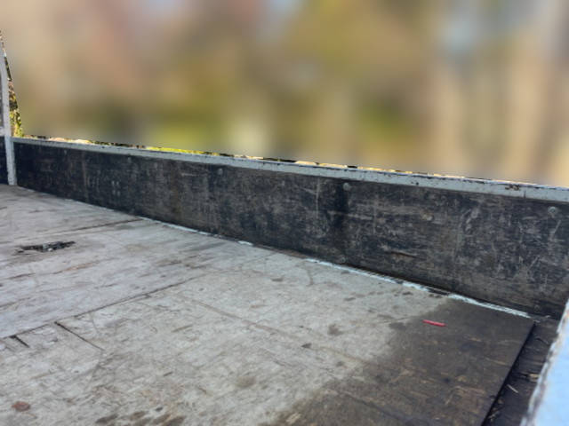 三菱ふそうキャンタークレーン6段小型（2t・3t）[写真12]